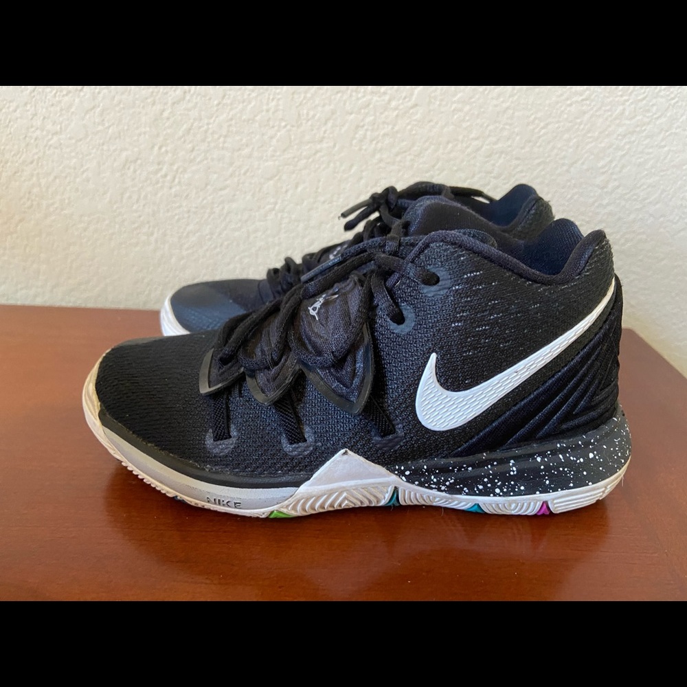 Kyrie 5 size 12c Black